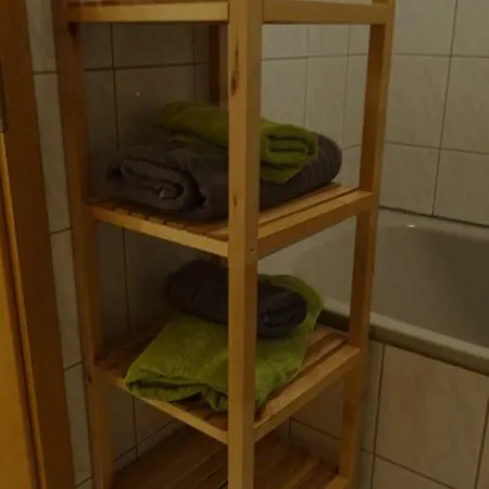Appartement Schones Souterrain-appartement In Schlossnahe Oberschleißheim